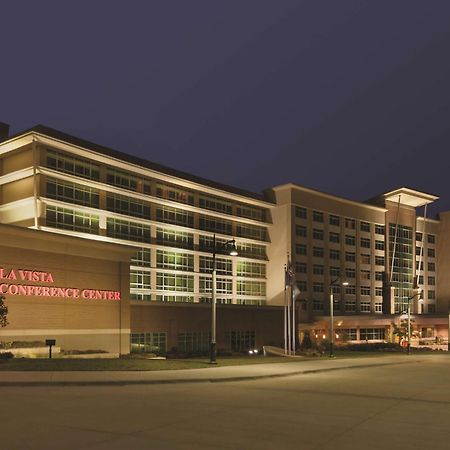 Embassy Suites Omaha- La Vista/ Hotel & Conference Center Exterior photo