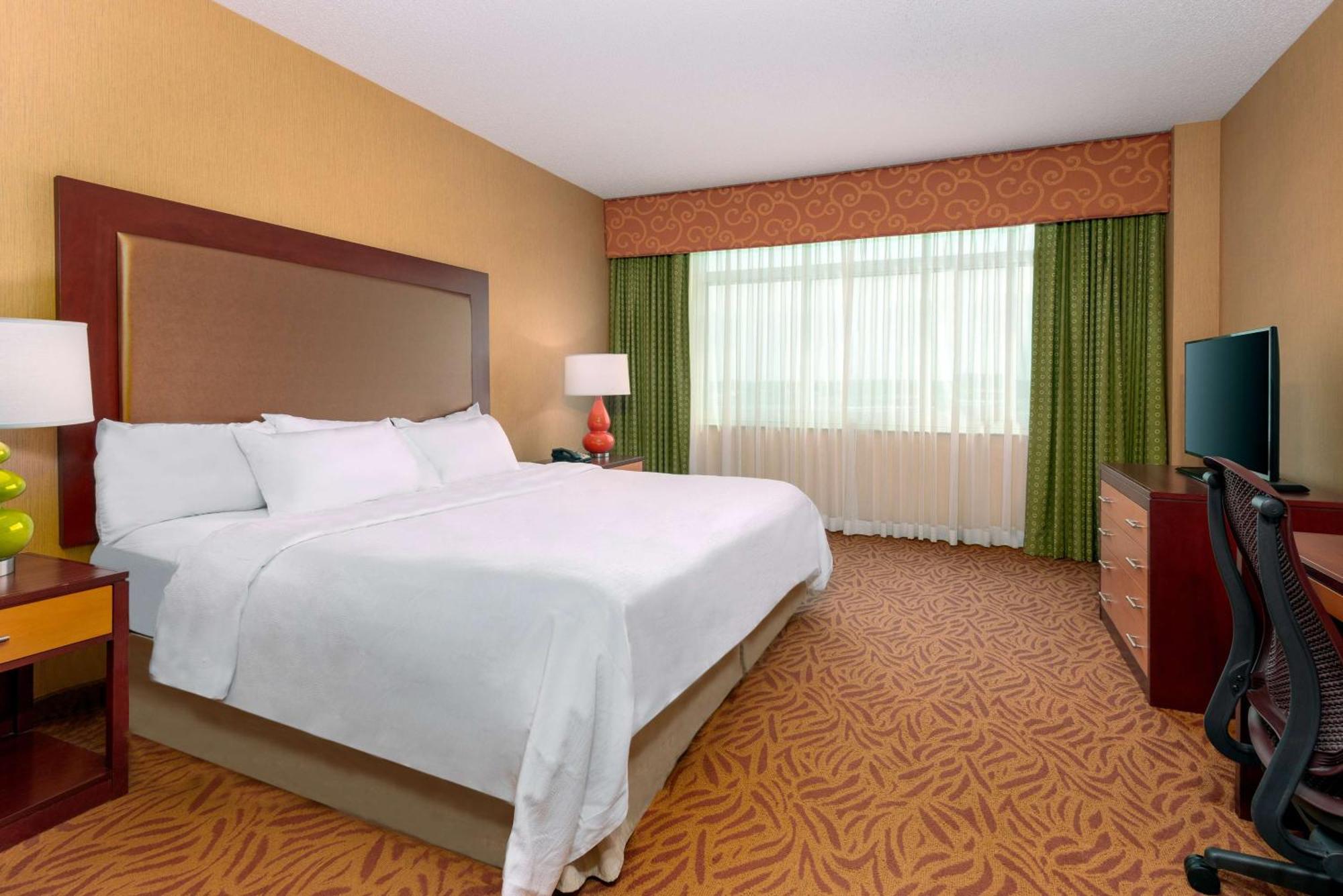 Embassy Suites Omaha- La Vista/ Hotel & Conference Center Exterior photo